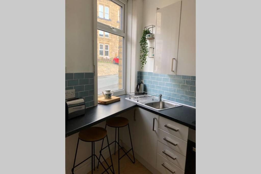 Stylish Studio Gem In The Heart Of Hebden Хебдън Бридж Екстериор снимка