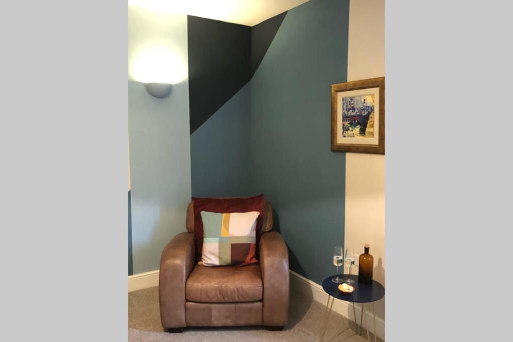 Stylish Studio Gem In The Heart Of Hebden Хебдън Бридж Екстериор снимка