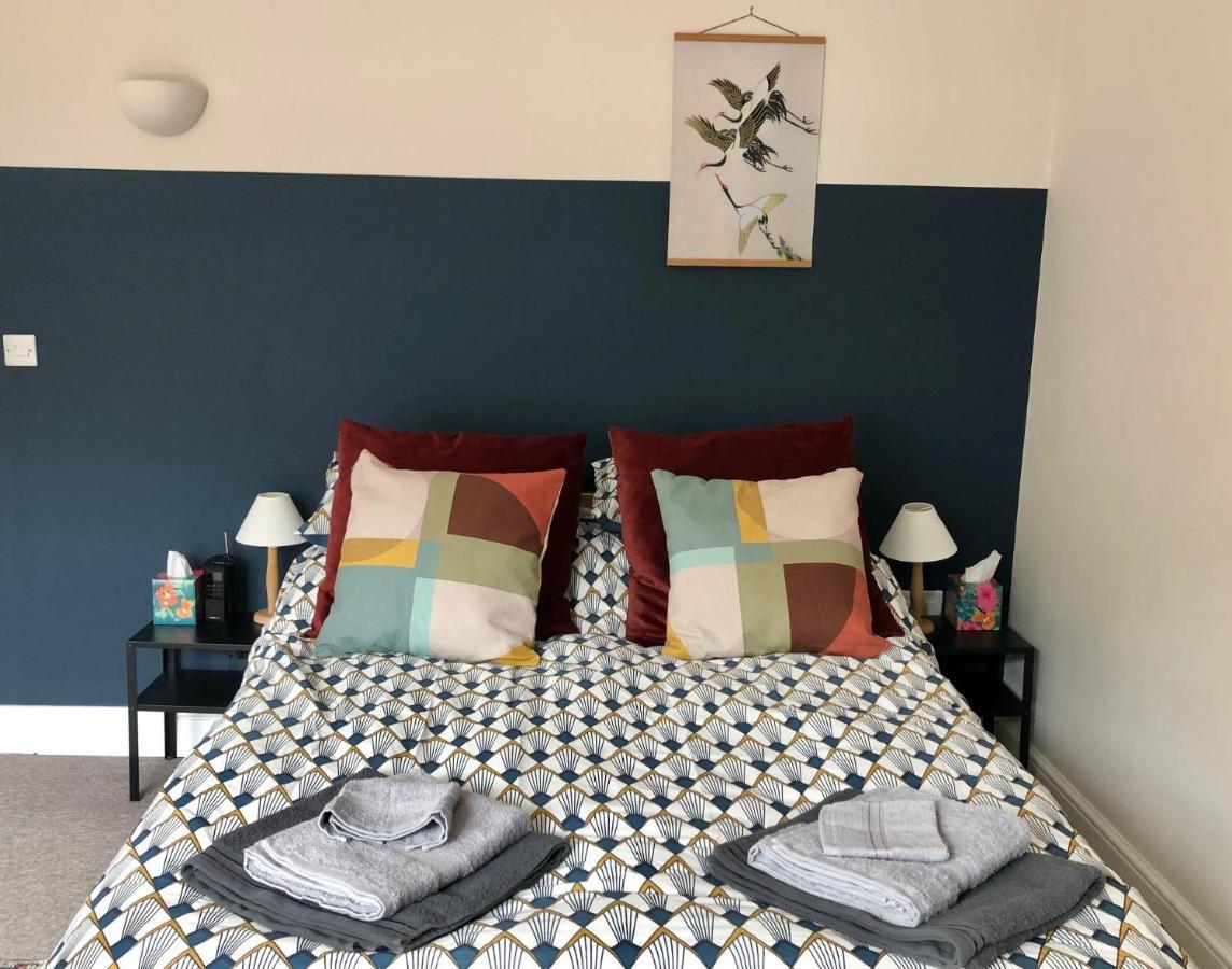 Stylish Studio Gem In The Heart Of Hebden Хебдън Бридж Екстериор снимка